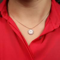Gümüş Papatya Çiçek Model Bayan Kolye Takı