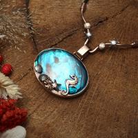 Gümüş okyanus sedefli deniz atı model özel tasarım trend madalyon Bayan kolye takı 