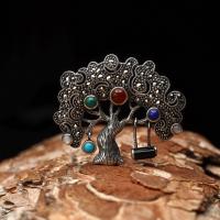 Gümüş Tasarım Ağaç Figürlü Bayan Yaka İğnesi Broş Takı